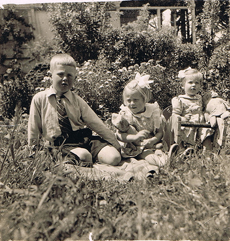 The three Richardson children